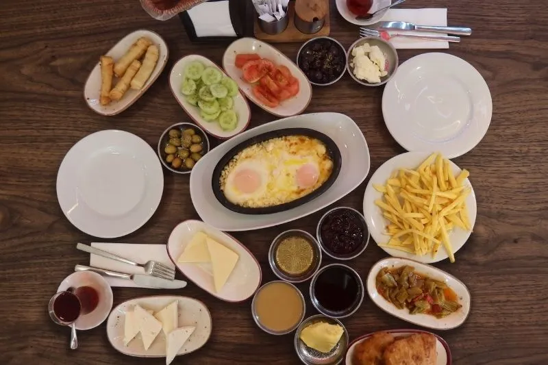 Serpme Kahvaltı (2 Kişi)